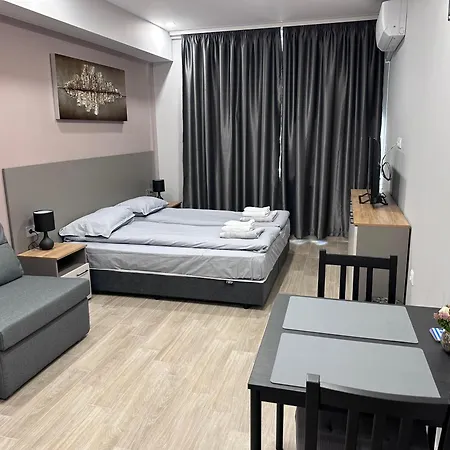 Apartament студио комфорт център